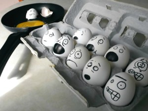 Funny-Eggs-Graphics-24